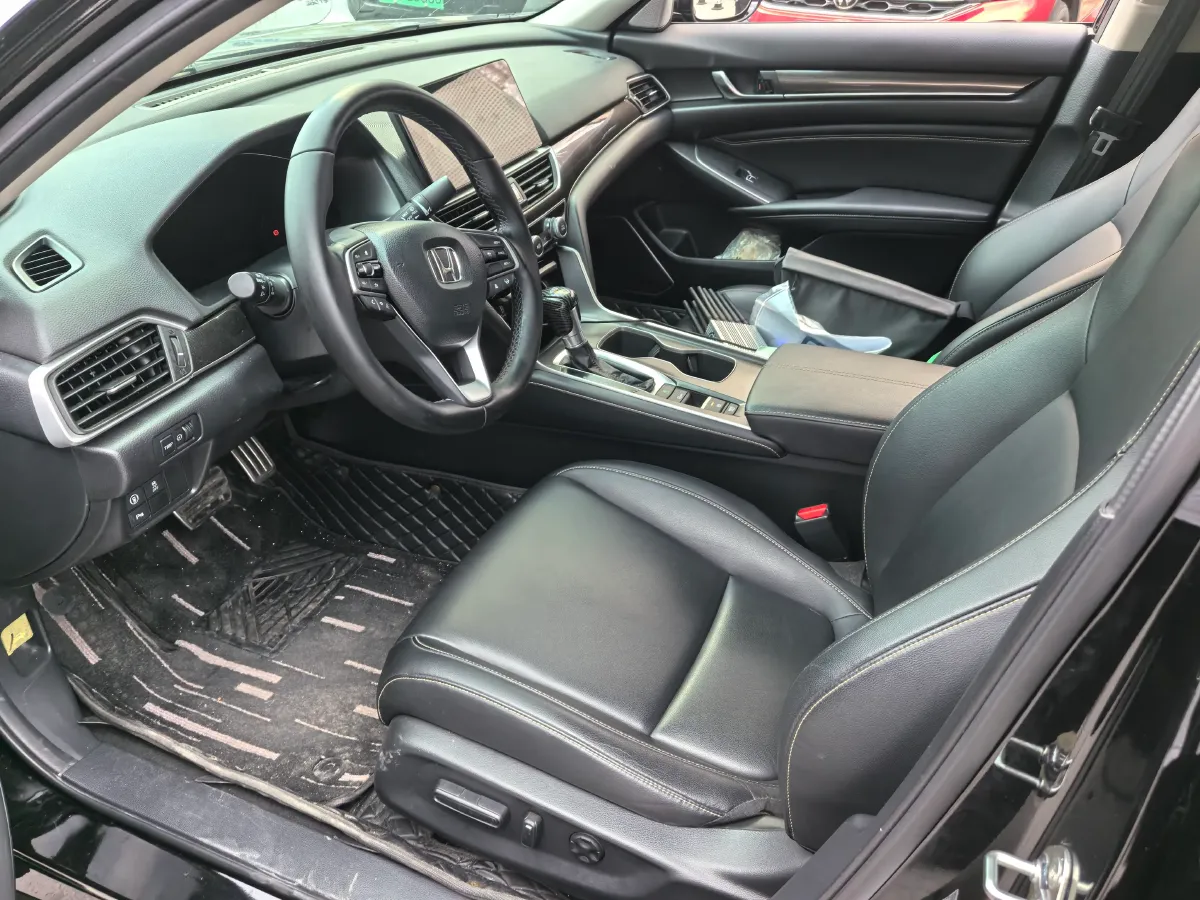 2022 Honda Accord 1.5T 194HP L4 CVT,autocango,china used car exporter,china ev exporter,chinese used car exporter,chinese used ev exporter