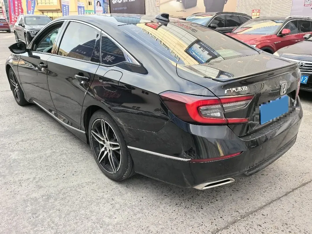 2022 Honda Accord 1.5T 194HP L4 CVT,autocango,china used car exporter,china ev exporter,chinese used car exporter,chinese used ev exporter