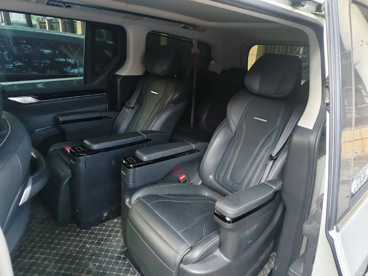 2021 MAXUS G20 2.0T 163HP L4 8AT,autocango,china used car exporter,china ev exporter,chinese used car exporter,chinese used ev exporter