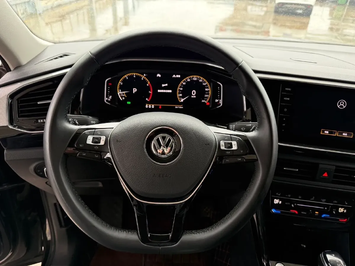 2020 Volkswagen Tayron 2.0T 186HP L4 7DCT,autocango,china used car exporter,china ev exporter,chinese used car exporter,chinese used ev exporter