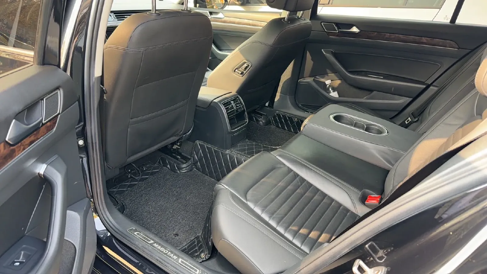 2019 Chevrolet Malibu XL 2.0T 241HP L4 9AT,autocango,china used car exporter,china ev exporter,chinese used car exporter,chinese used ev exporter