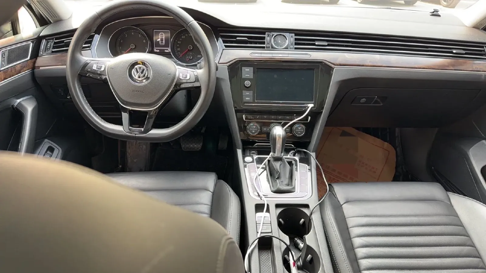 2019 Chevrolet Malibu XL 2.0T 241HP L4 9AT,autocango,china used car exporter,china ev exporter,chinese used car exporter,chinese used ev exporter