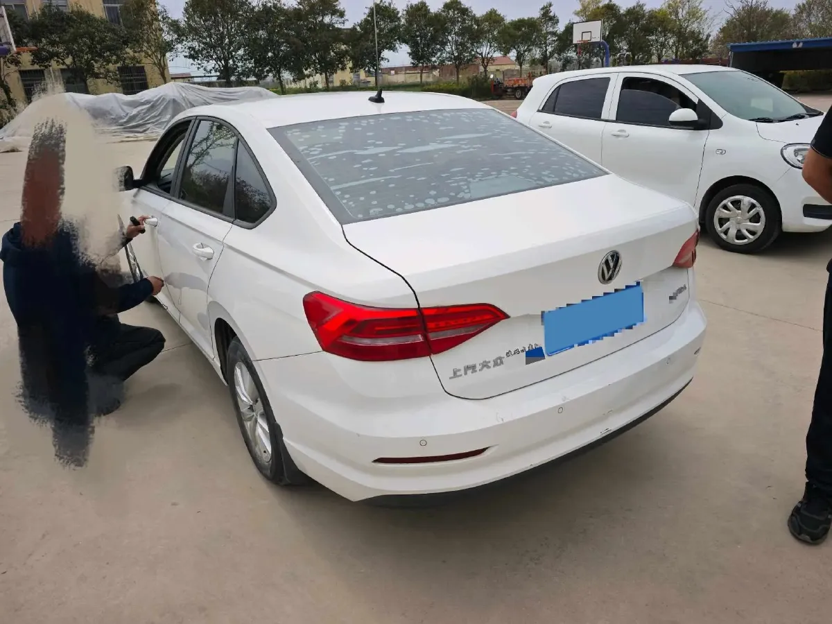 2019 Volkswagen T-Cross 1.5L 113HP L4 6AT,autocango,china used car exporter,china ev exporter,chinese used car exporter,chinese used ev exporter