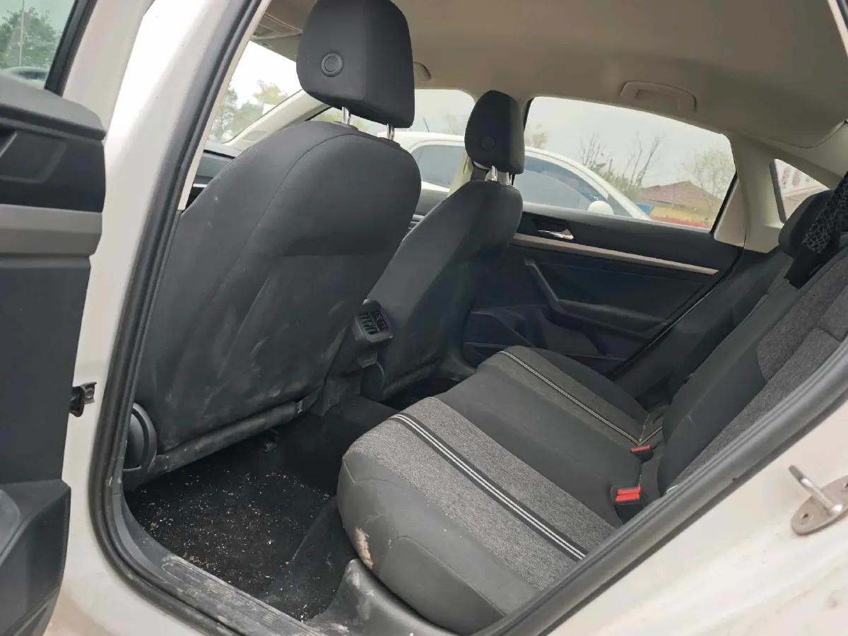 2019 Volkswagen T-Cross 1.5L 113HP L4 6AT,autocango,china used car exporter,china ev exporter,chinese used car exporter,chinese used ev exporter