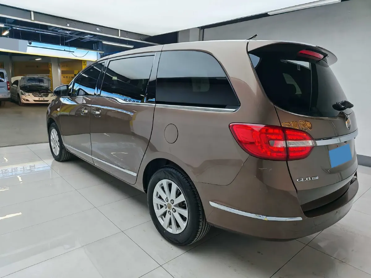 2018 Buick GL8 2.0T 260HP L4 6AT,autocango,china used car exporter,china ev exporter,chinese used car exporter,chinese used ev exporter