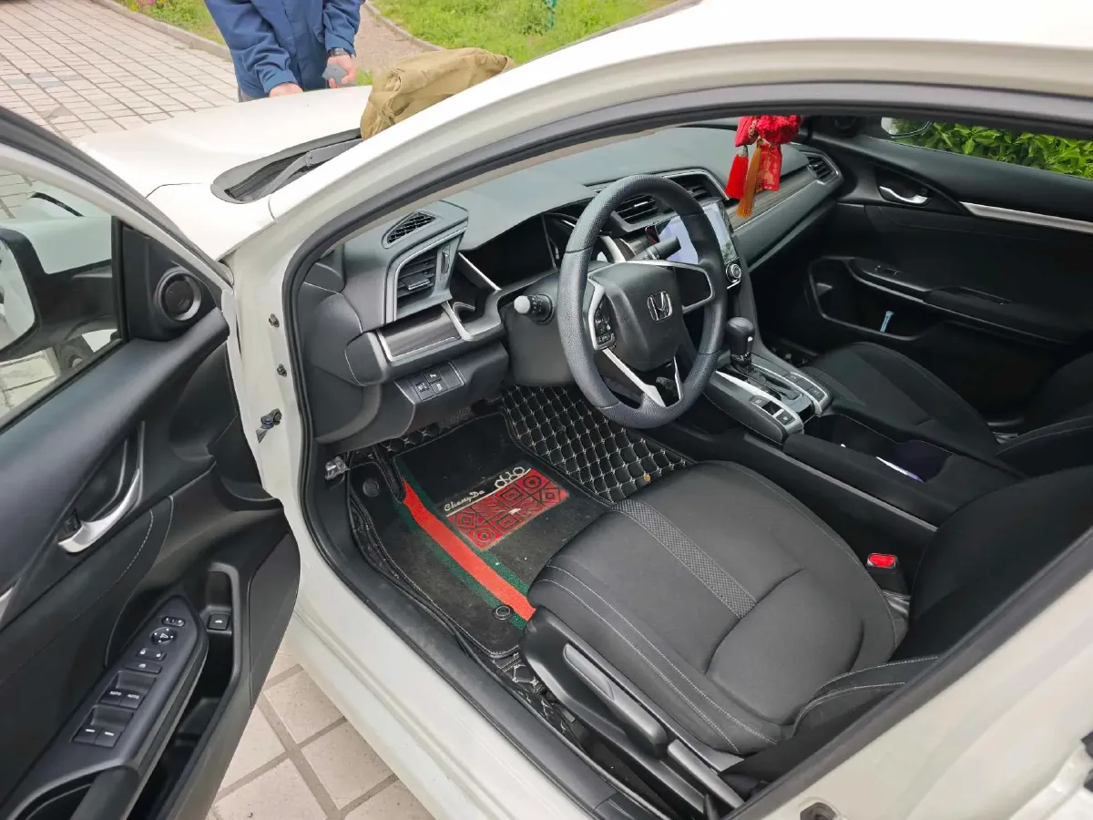 2019 Honda Civic 1.5T 177HP L4 CVT,autocango,china used car exporter,china ev exporter,chinese used car exporter,chinese used ev exporter