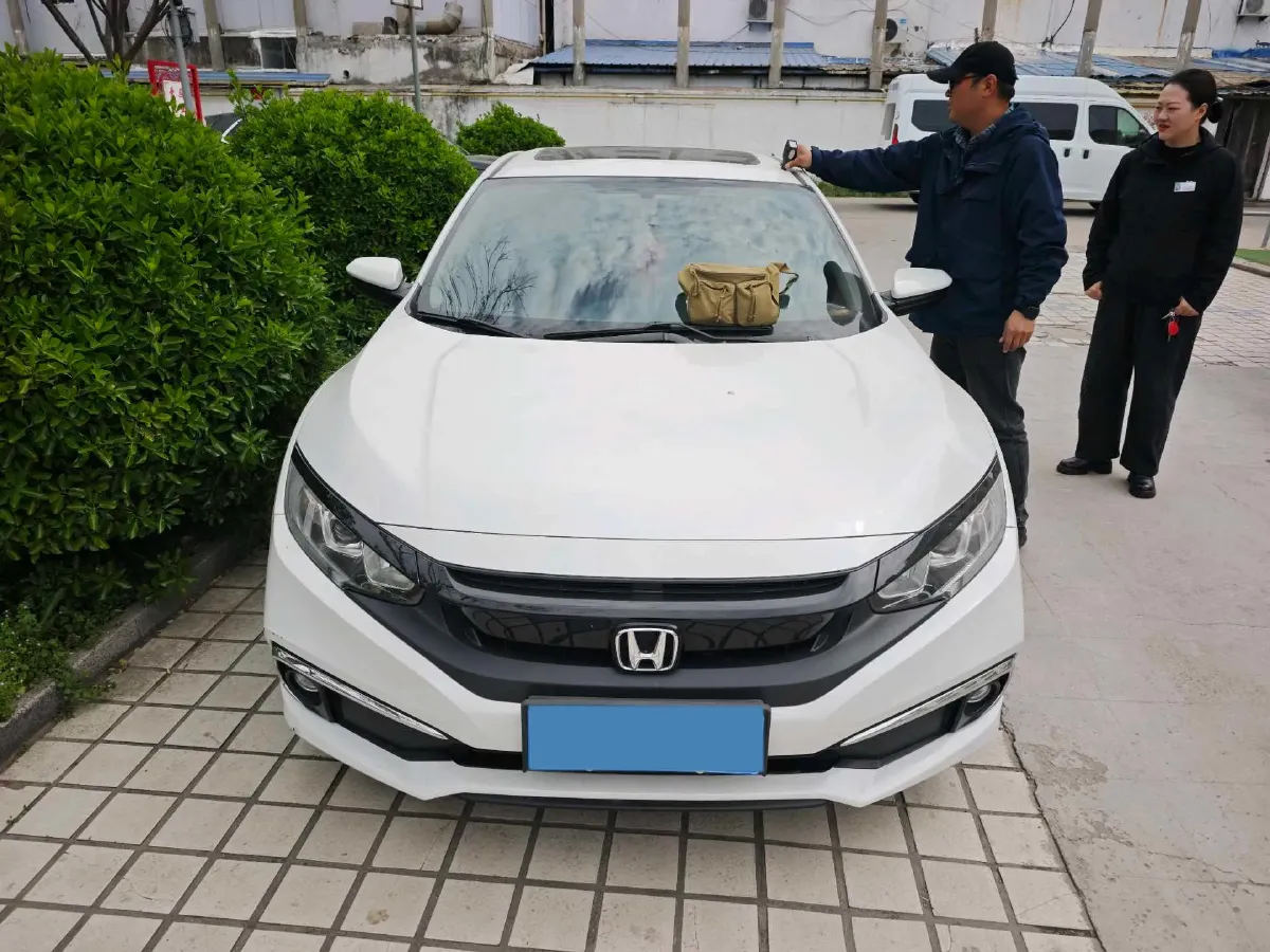 2019 Honda Civic 1.5T 177HP L4 CVT,autocango,china used car exporter,china ev exporter,chinese used car exporter,chinese used ev exporter