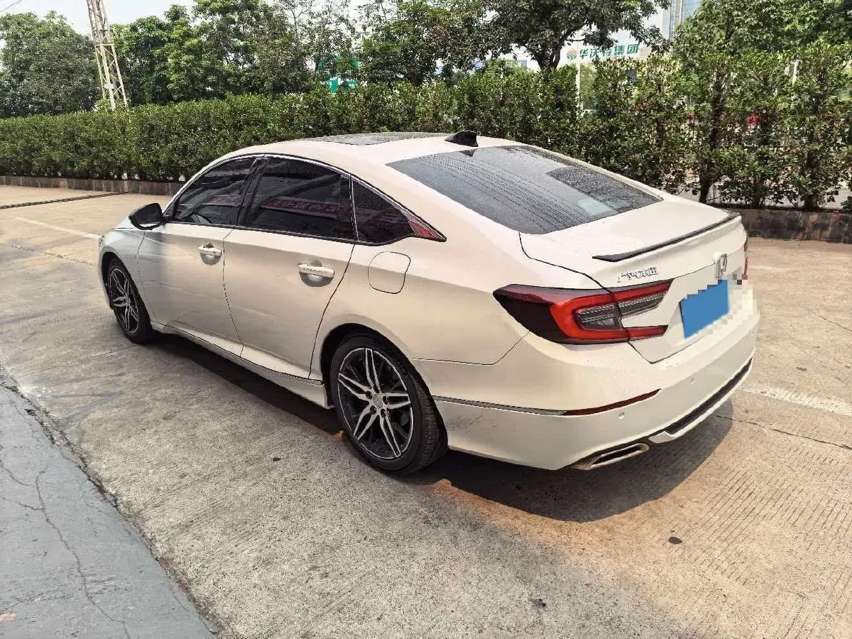 2022 Honda Accord 1.5T 194HP L4 CVT,autocango,china used car exporter,china ev exporter,chinese used car exporter,chinese used ev exporter