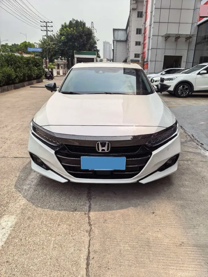 2022 Honda Accord 1.5T 194HP L4 CVT,autocango,china used car exporter,china ev exporter,chinese used car exporter,chinese used ev exporter