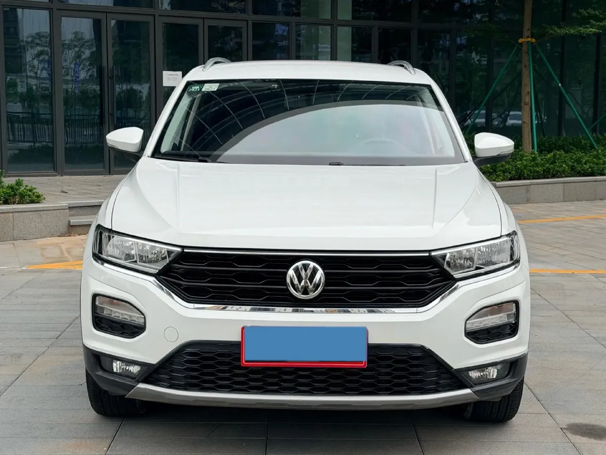 2019 Volkswagen T-Roc 1.4T 131HP L4 7DCT,autocango,china used car exporter,china ev exporter,chinese used car exporter,chinese used ev exporter