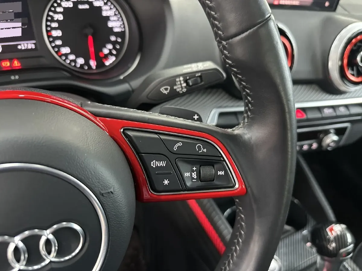 2022 Audi Q2L 1.4T 150HP L4 7DCT,autocango,china used car exporter,china ev exporter,chinese used car exporter,chinese used ev exporter