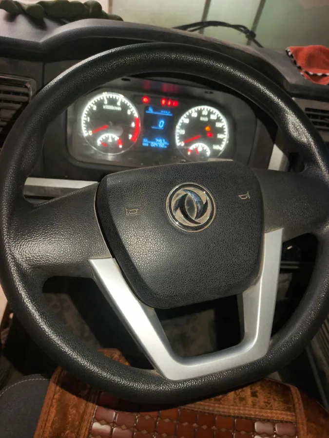 2022 BAIC RuiXiang RuiXiang X3 1.5L 113HP L4 5MT,autocango,china used car exporter,china ev exporter,chinese used car exporter,chinese used ev exporter