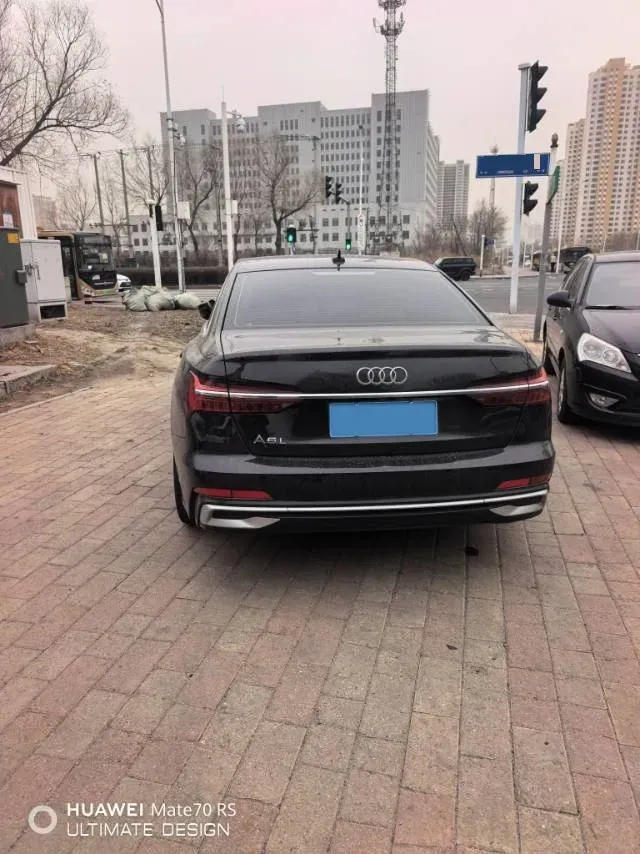 2023 Audi A6L 2.0T 190HP L4 7DCT,autocango,china used car exporter,china ev exporter,chinese used car exporter,chinese used ev exporter