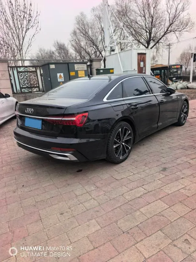 2023 Audi A6L 2.0T 190HP L4 7DCT,autocango,china used car exporter,china ev exporter,chinese used car exporter,chinese used ev exporter