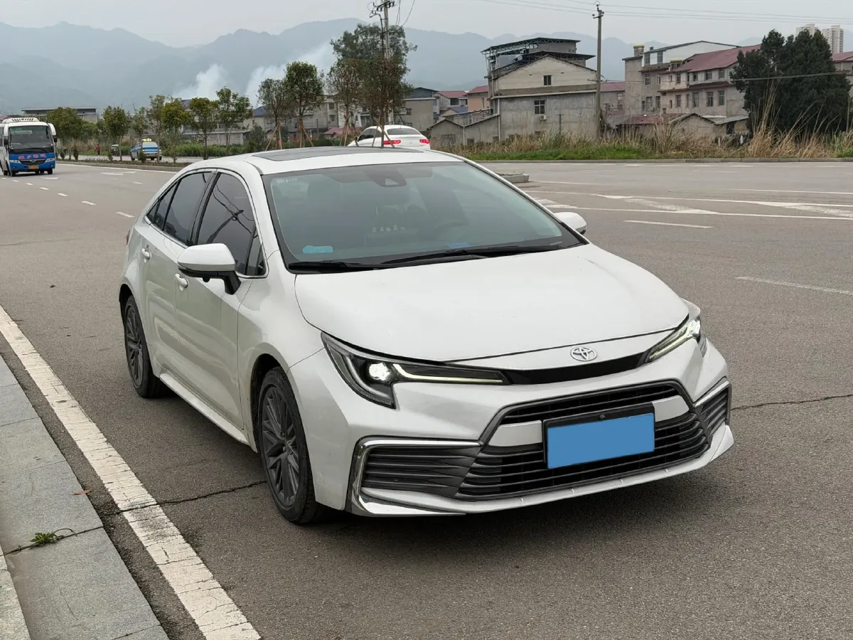 2021 Toyota Paptor 2.0L 171HP L4 CVT,autocango,china used car exporter,china ev exporter,chinese used car exporter,chinese used ev exporter
