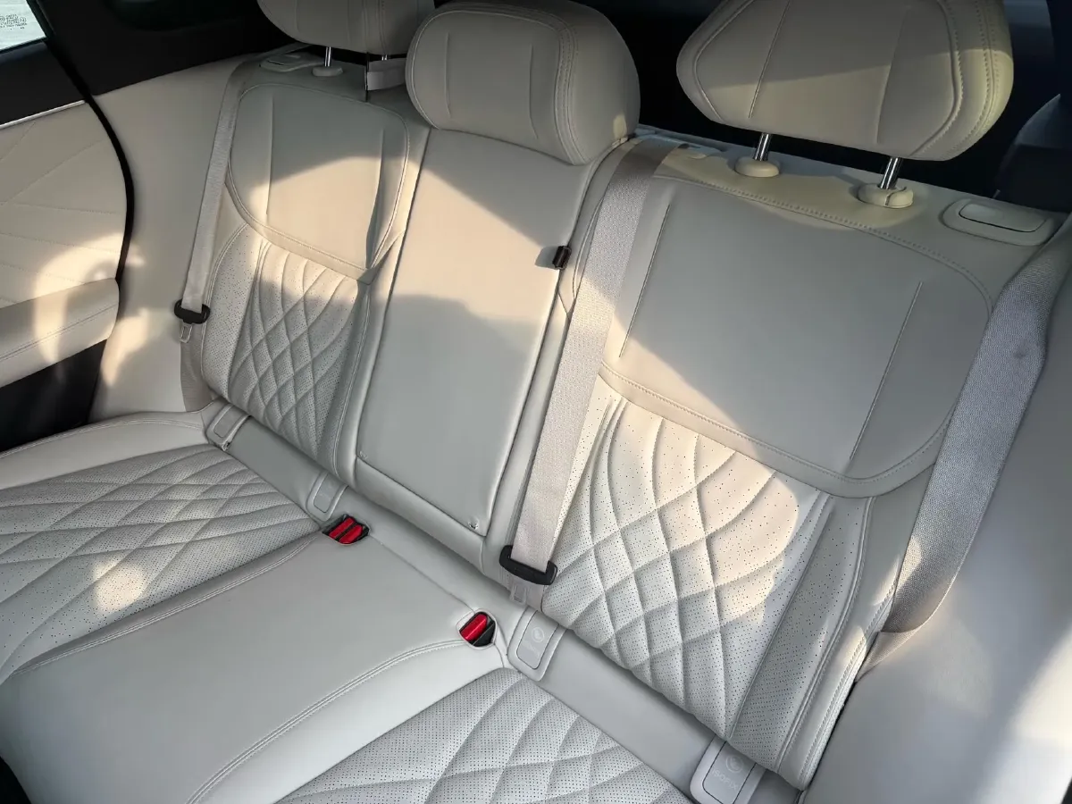 2023 Deepal S07 BEV 79.97KWH,autocango,china used car exporter,china ev exporter,chinese used car exporter,chinese used ev exporter