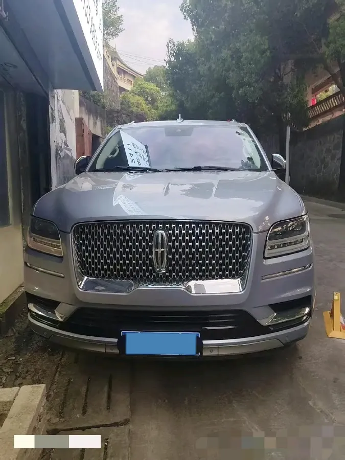 2019 Lincoln Navigator 3.5T 388HP V6 10AT,autocango,china used car exporter,china ev exporter,chinese used car exporter,chinese used ev exporter