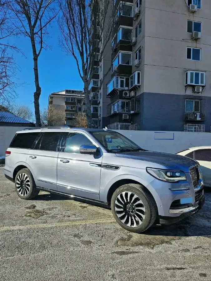 2019 Lincoln Navigator 3.5T 388HP V6 10AT,autocango,china used car exporter,china ev exporter,chinese used car exporter,chinese used ev exporter