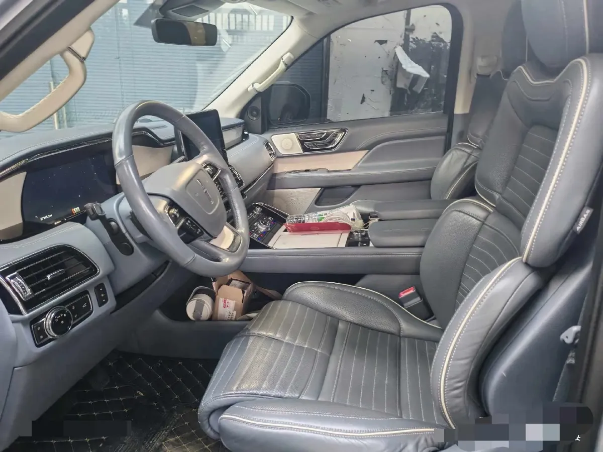 2019 Lincoln Navigator 3.5T 388HP V6 10AT,autocango,china used car exporter,china ev exporter,chinese used car exporter,chinese used ev exporter