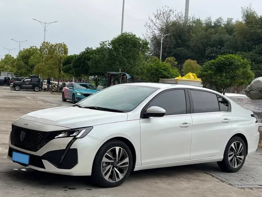 2022 Peugeot 408 1.6T 170HP L4 6AT,autocango,china used car exporter,china ev exporter,chinese used car exporter,chinese used ev exporter