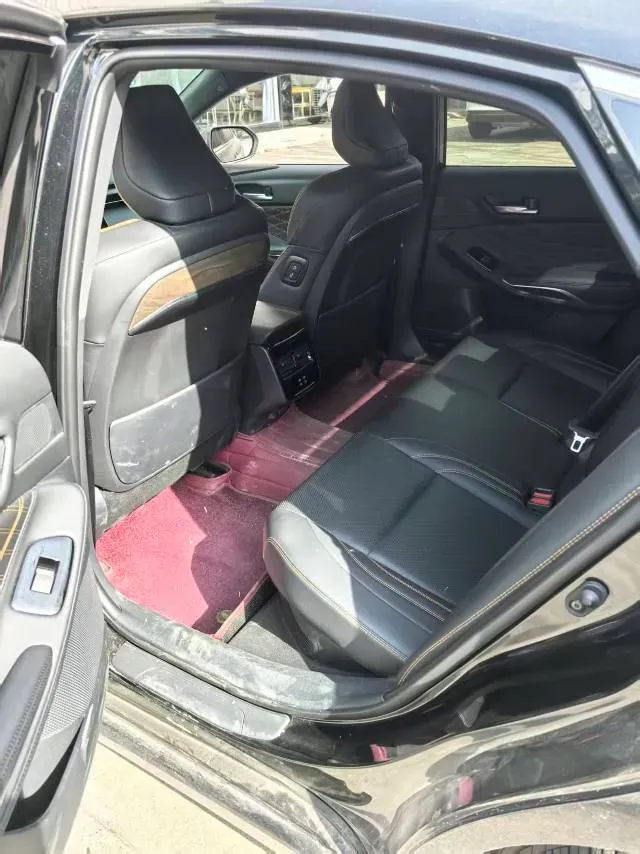 2024 Toyota Avalon 2.0L 152HP L4 E-CVT Hybrid,autocango,china used car exporter,china ev exporter,chinese used car exporter,chinese used ev exporter