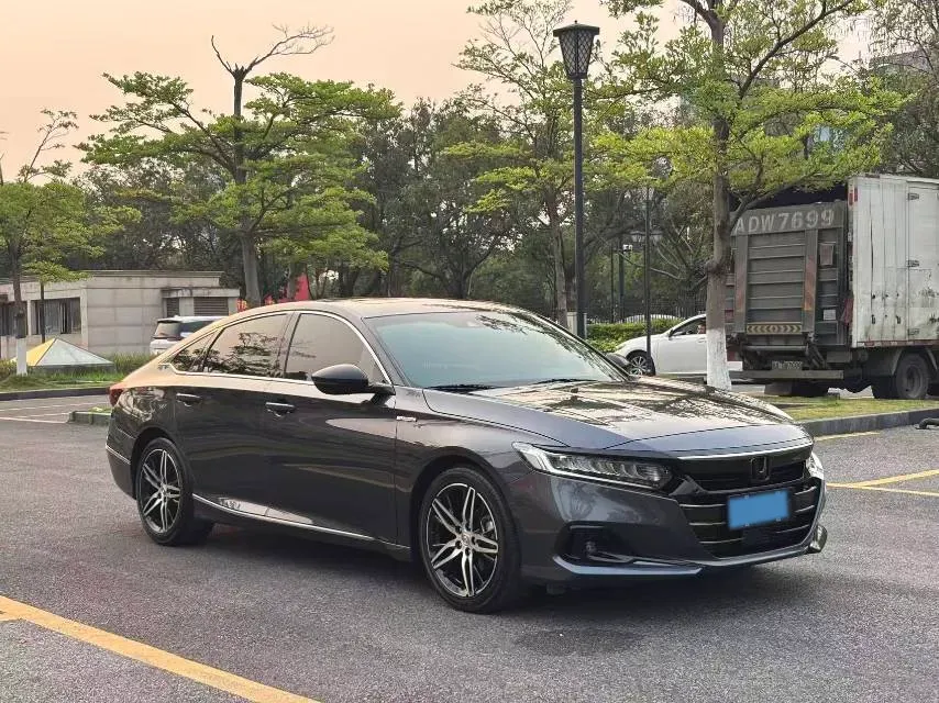 2022 Honda Accord 1.5T 194HP L4 CVT,autocango,china used car exporter,china ev exporter,chinese used car exporter,chinese used ev exporter