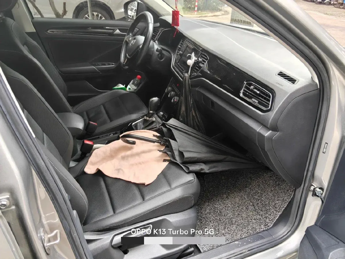 2020 Volkswagen T-Roc 1.4T 150HP L4 7DCT,autocango,china used car exporter,china ev exporter,chinese used car exporter,chinese used ev exporter