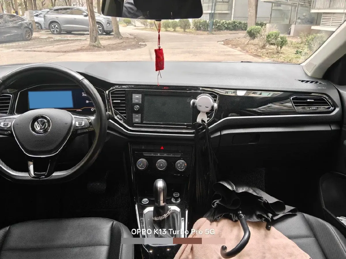 2020 Volkswagen T-Roc 1.4T 150HP L4 7DCT,autocango,china used car exporter,china ev exporter,chinese used car exporter,chinese used ev exporter