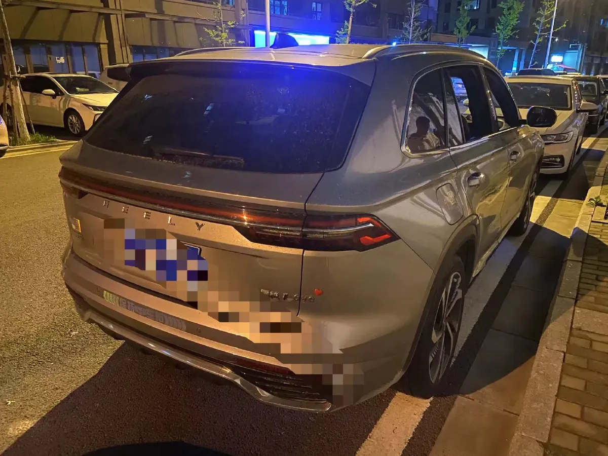 2024 Geely Monjaro 2.0T 238HP L4 8AT,autocango,china used car exporter,china ev exporter,chinese used car exporter,chinese used ev exporter