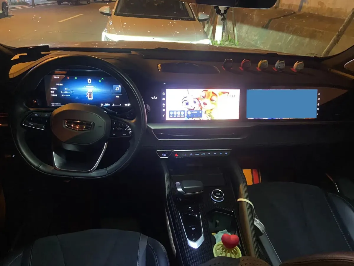 2024 Geely Monjaro 2.0T 238HP L4 8AT,autocango,china used car exporter,china ev exporter,chinese used car exporter,chinese used ev exporter