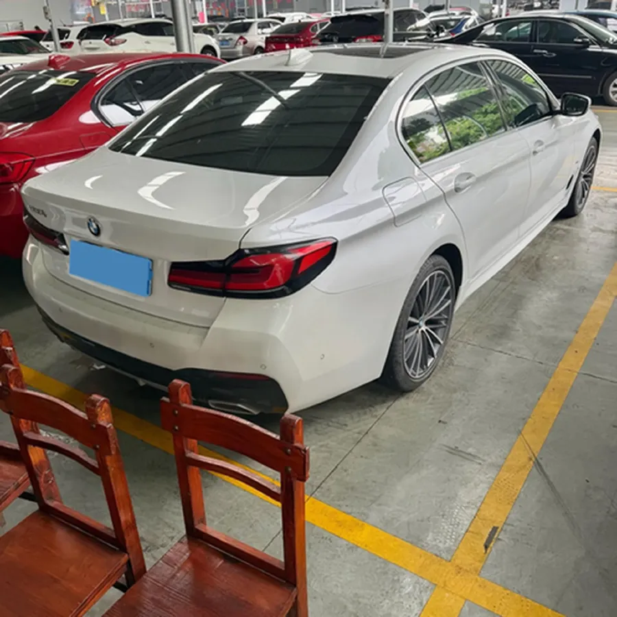 2022 BMW 5 Series 2.0T 252HP L4 8AT,autocango,china used car exporter,china ev exporter,chinese used car exporter,chinese used ev exporter