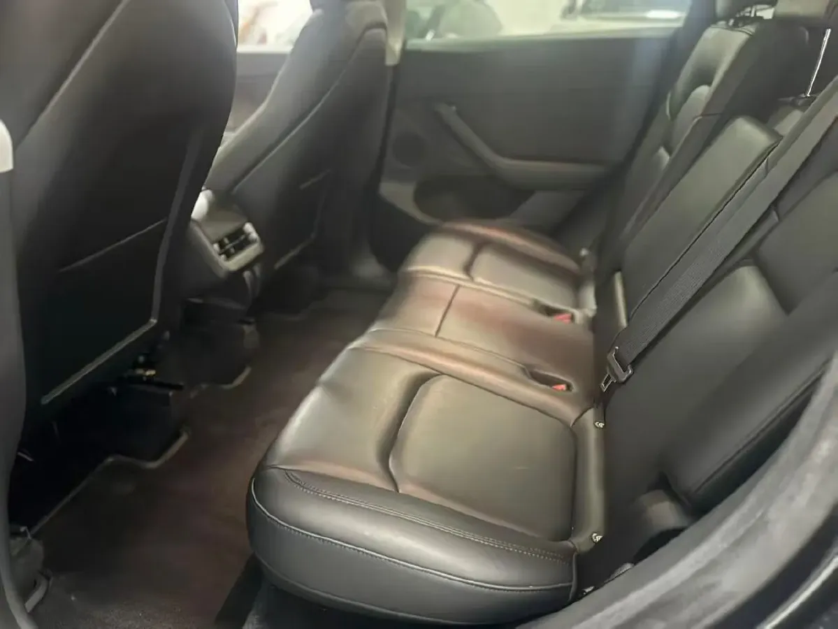 2024 Iveco OuSheng BEV 77.28KWH,autocango,china used car exporter,china ev exporter,chinese used car exporter,chinese used ev exporter