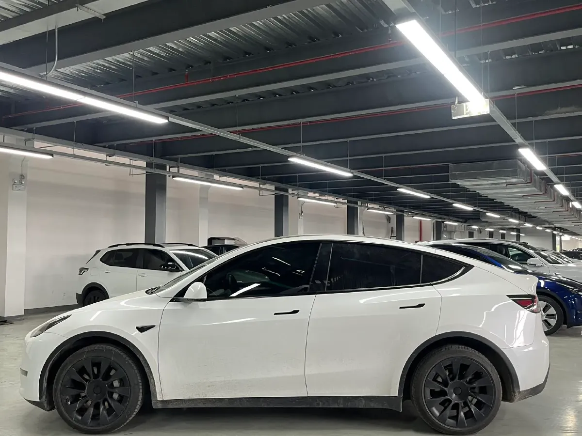 2023 Tesla Model Y BEV 78.4KWH,autocango,china used car exporter,china ev exporter,chinese used car exporter,chinese used ev exporter