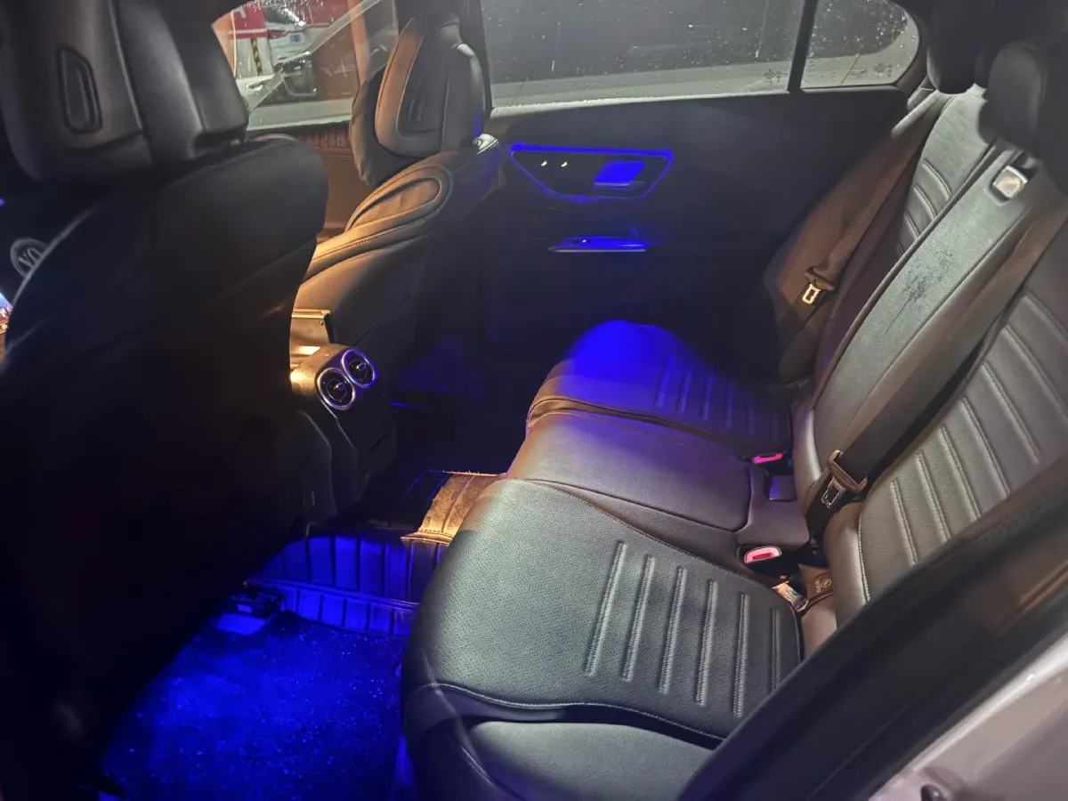 2023 Mercedes-Benz C Class 1.5T 170HP L4 9AT,autocango,china used car exporter,china ev exporter,chinese used car exporter,chinese used ev exporter