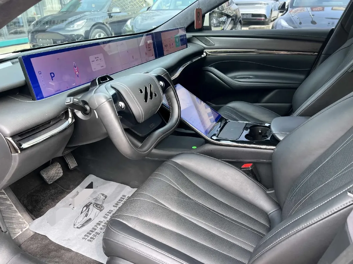 2022 IM L7 BEV 90KWH,autocango,china used car exporter,china ev exporter,chinese used car exporter,chinese used ev exporter