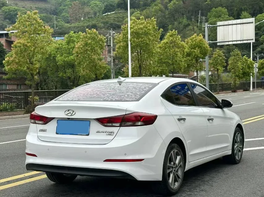2016 Hyundai Elantra 1.6L 130HP L4 6AT,autocango,china used car exporter,china ev exporter,chinese used car exporter,chinese used ev exporter