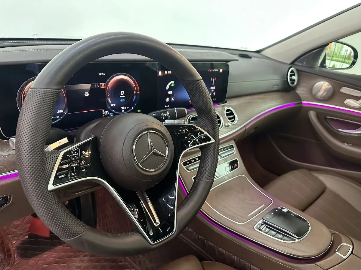 2022 Mercedes-Benz E Class 2.0T 211HP L4 9AT PHEV 25.4KWH,autocango,china used car exporter,china ev exporter,chinese used car exporter,chinese used ev exporter