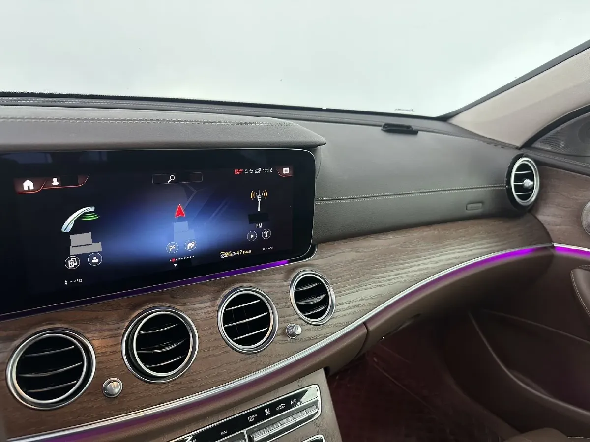 2022 Mercedes-Benz E Class 2.0T 211HP L4 9AT PHEV 25.4KWH,autocango,china used car exporter,china ev exporter,chinese used car exporter,chinese used ev exporter