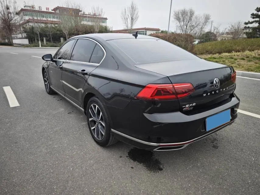 2020 Volkswagen Magotan 2.0T 186HP L4 7DCT,autocango,china used car exporter,china ev exporter,chinese used car exporter,chinese used ev exporter