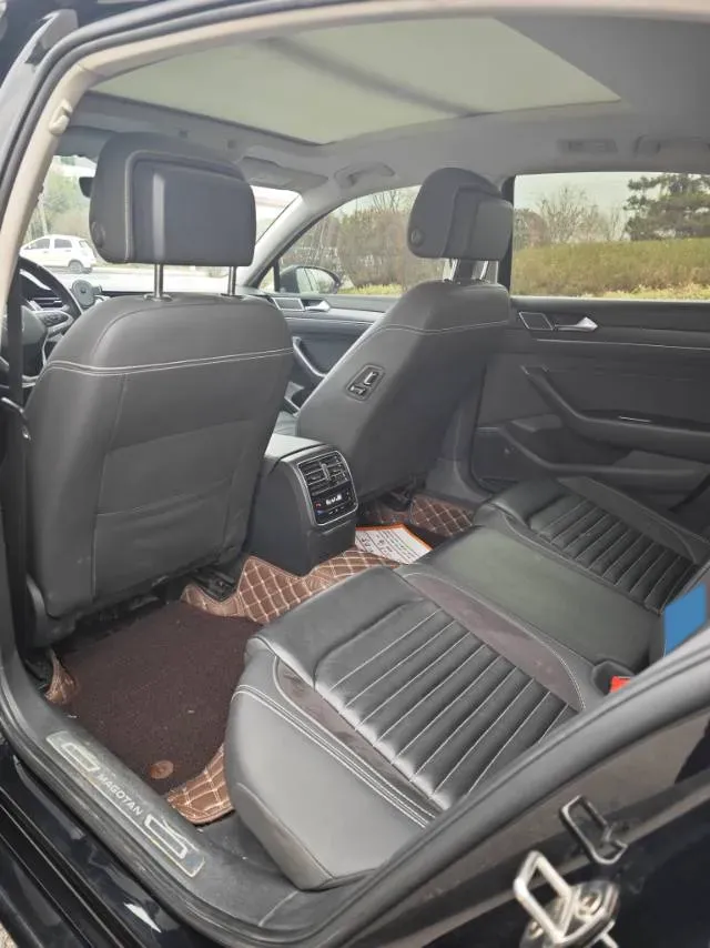 2020 Volkswagen Magotan 2.0T 186HP L4 7DCT,autocango,china used car exporter,china ev exporter,chinese used car exporter,chinese used ev exporter