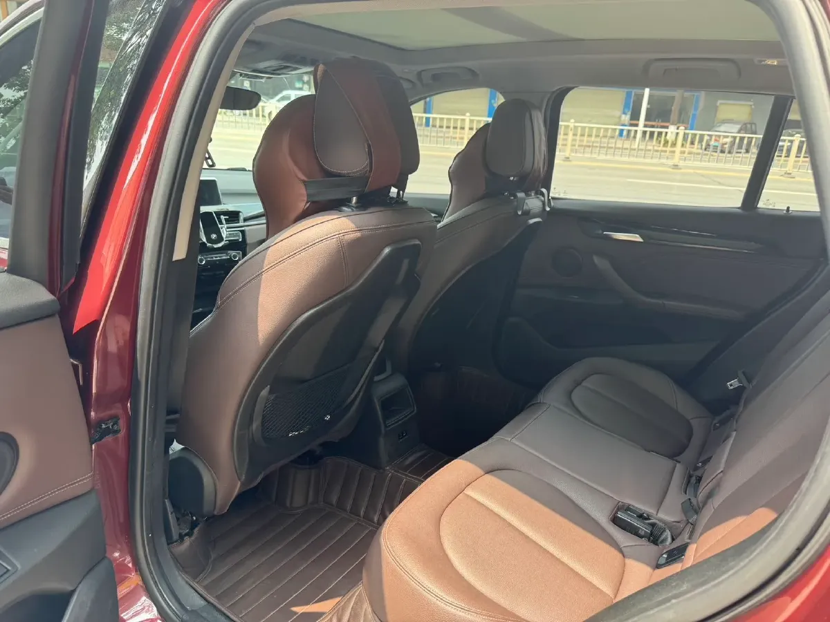 2020 BMW X1 1.5T 140HP L3 7DCT,autocango,china used car exporter,china ev exporter,chinese used car exporter,chinese used ev exporter