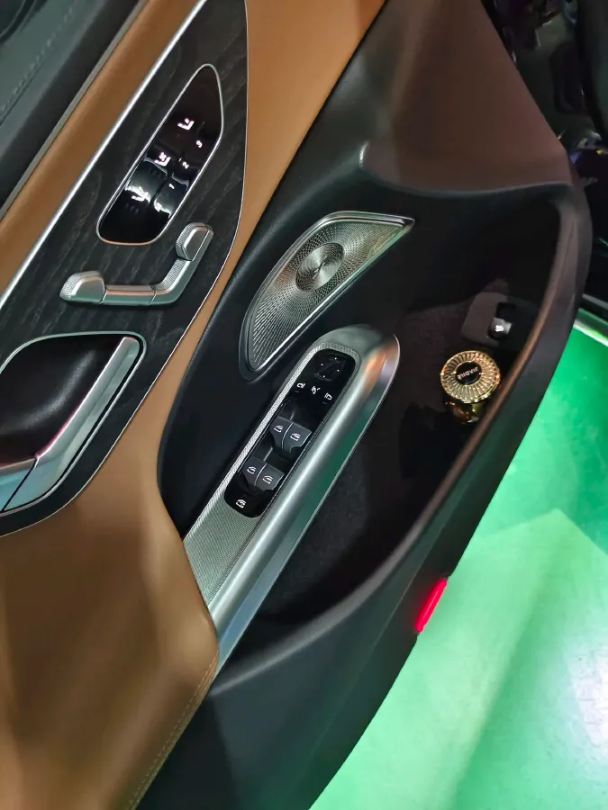 2024 Mercedes-Benz E Class 2.0T 258HP L4 9AT,autocango,china used car exporter,china ev exporter,chinese used car exporter,chinese used ev exporter