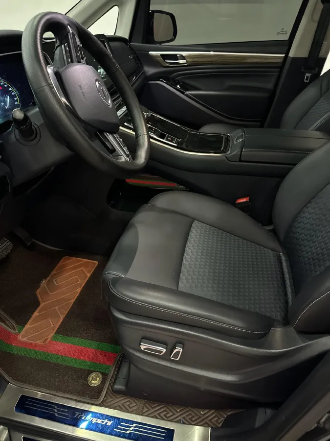 2021 GAC Trumpchi M8 2.0T 252HP L4 8AT,autocango,china used car exporter,china ev exporter,chinese used car exporter,chinese used ev exporter