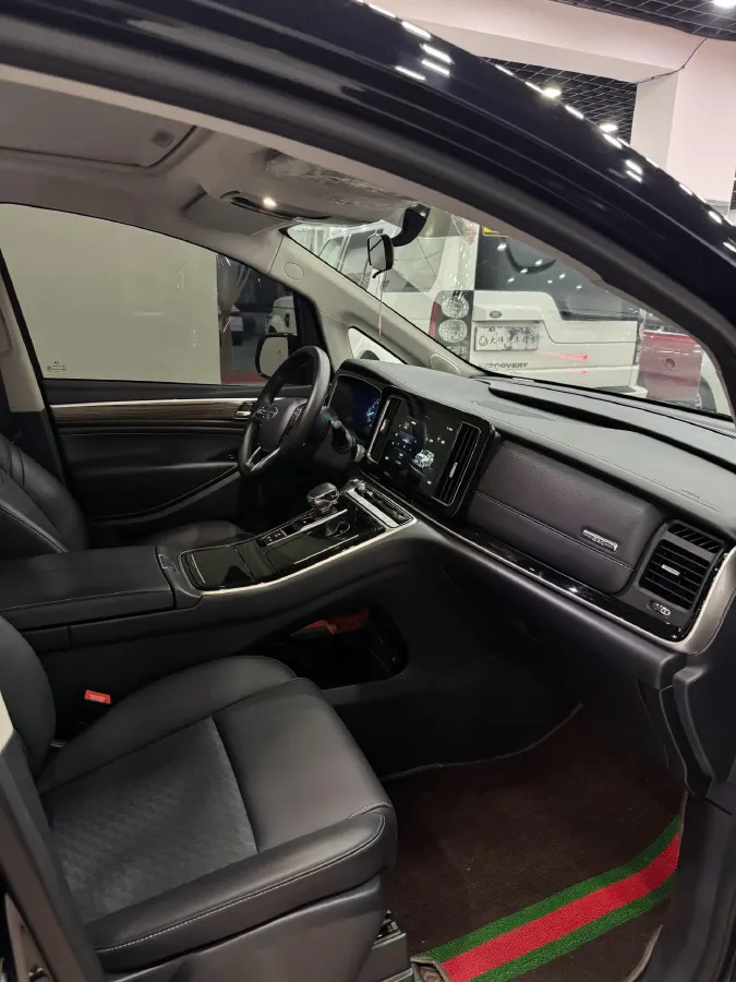 2021 GAC Trumpchi M8 2.0T 252HP L4 8AT,autocango,china used car exporter,china ev exporter,chinese used car exporter,chinese used ev exporter