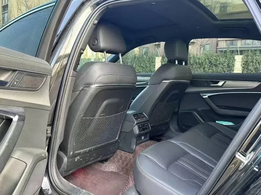 2019 Audi A6L 2.0T 224HP L4 7DCT,autocango,china used car exporter,china ev exporter,chinese used car exporter,chinese used ev exporter