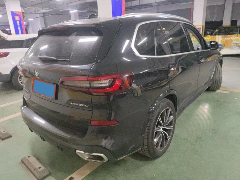 2022 BMW X5 2.0T 245HP L4 8AT,autocango,china used car exporter,china ev exporter,chinese used car exporter,chinese used ev exporter
