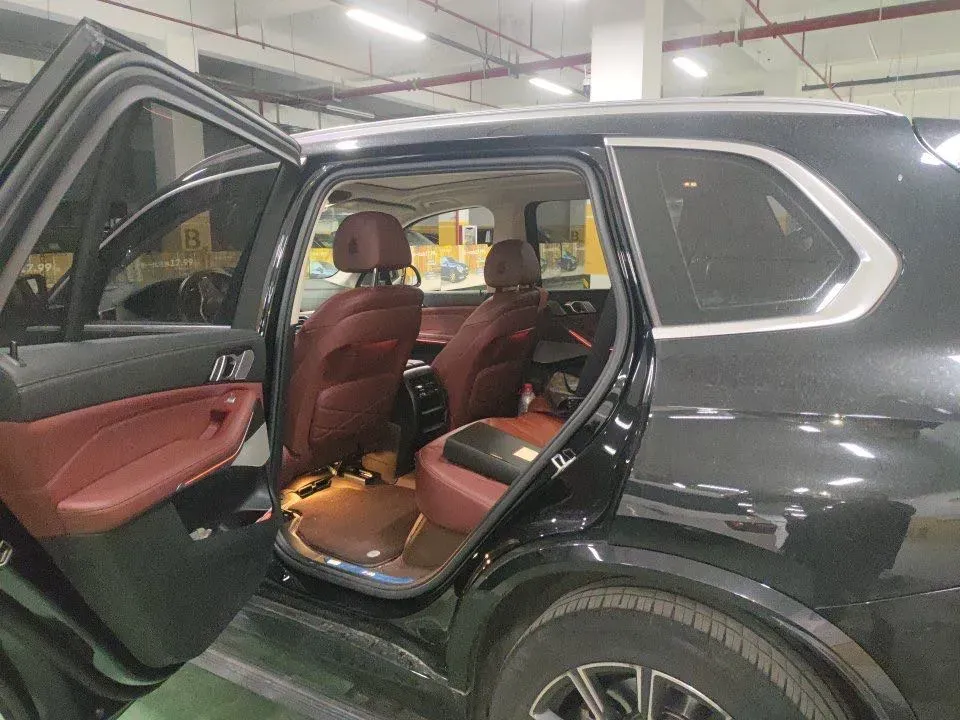 2022 BMW X5 2.0T 245HP L4 8AT,autocango,china used car exporter,china ev exporter,chinese used car exporter,chinese used ev exporter