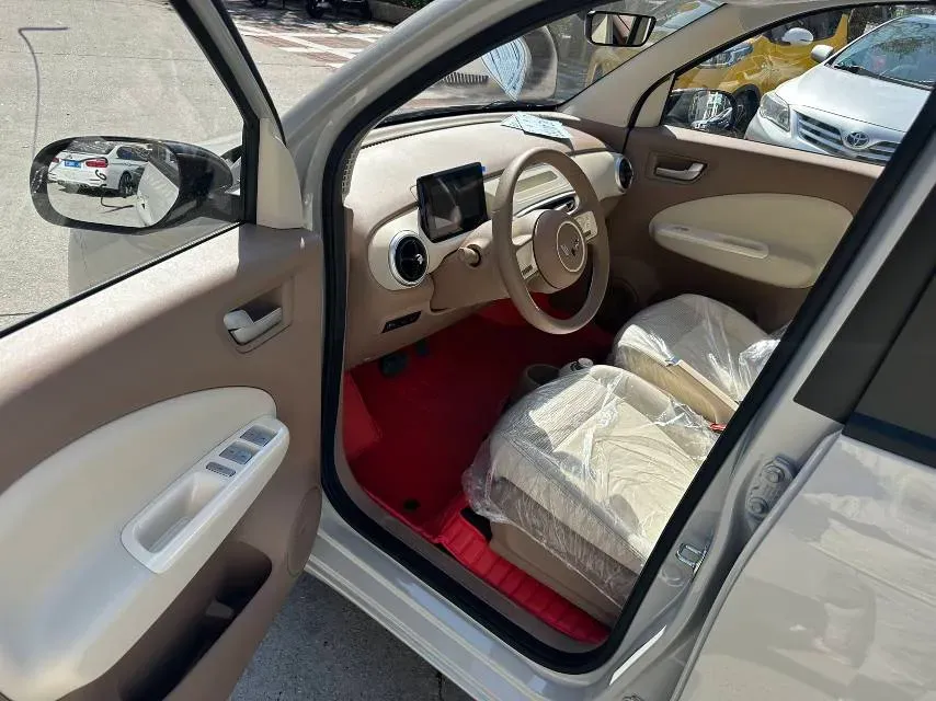 2025 WuLing ZhiGuang BEV 17.7KWH,autocango,china used car exporter,china ev exporter,chinese used car exporter,chinese used ev exporter