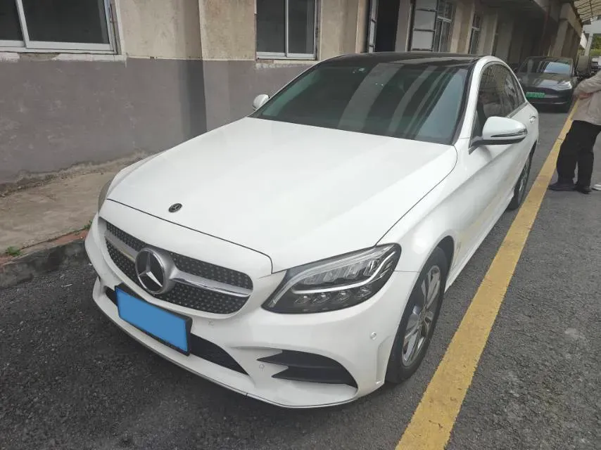 2021 Mercedes-Benz C Class 1.5T 156HP L4 9AT,autocango,china used car exporter,china ev exporter,chinese used car exporter,chinese used ev exporter