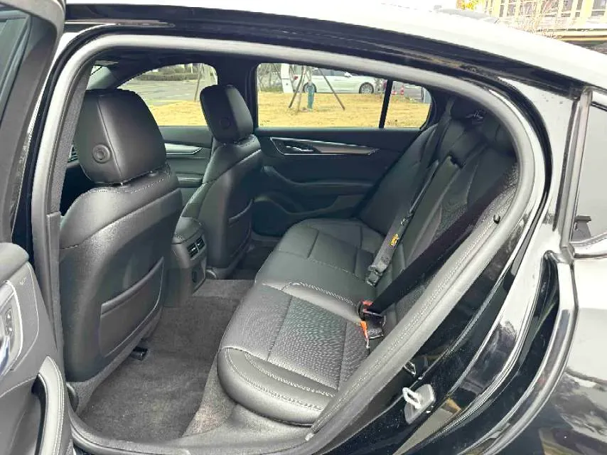 2024 Cadillac CT5 2.0T 237HP L4 10AT,autocango,china used car exporter,china ev exporter,chinese used car exporter,chinese used ev exporter